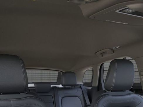 New 2025 Lincoln Corsair Reserve image 22