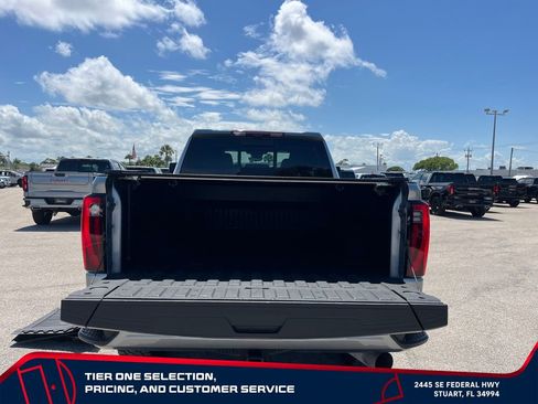 Used 2024 GMC Sierra 2500 Denali Ultimate w/ Max Trailering Package AWD/4WD image 16