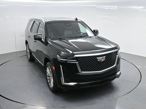 Used 2023 Cadillac Escalade Premium Luxury w/ Performance Package AWD/4WD image 53