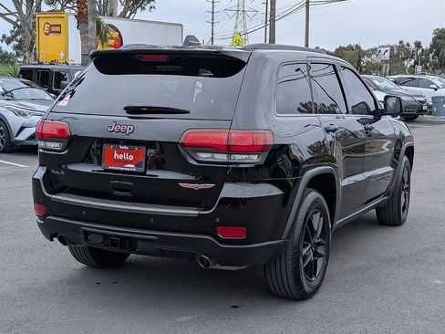 Used 2021 Jeep Grand Cherokee Trailhawk w/ Trailhawk Luxury Group image 9