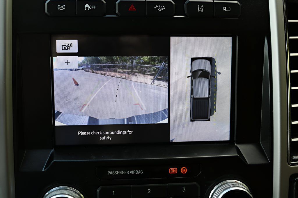 Used 2020 Ford F250 King Ranch w/ King Ranch Ultimate Package AWD/4WD image 26