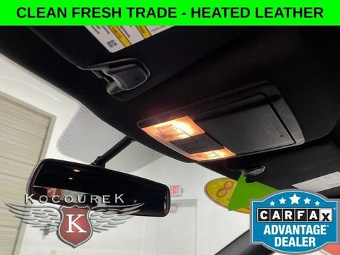 Used 2018 Ford Explorer XLT w/ Equipment Group 202A AWD/4WD image 18