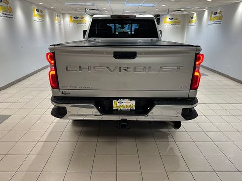 Used 2022 Chevrolet Silverado 2500 LTZ w/ LTZ Plus Package AWD/4WD image 24