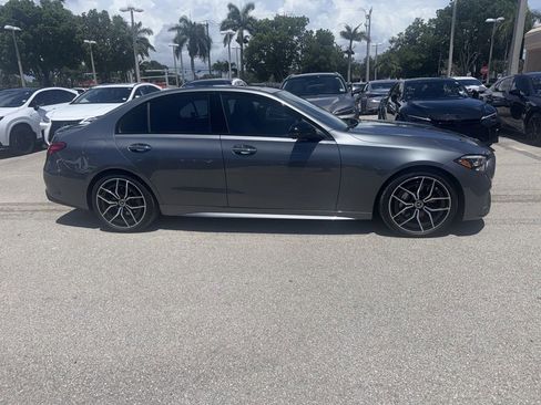 Used 2024 Mercedes-Benz C 300 Sedan image 3