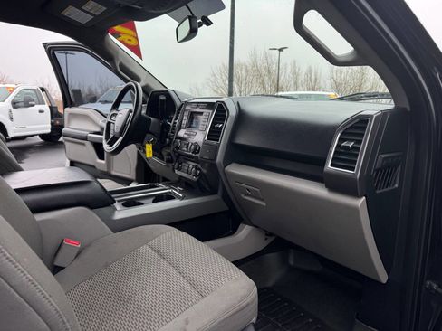 Used 2016 Ford F150 XLT w/ Equipment Group 301A Mid image 34