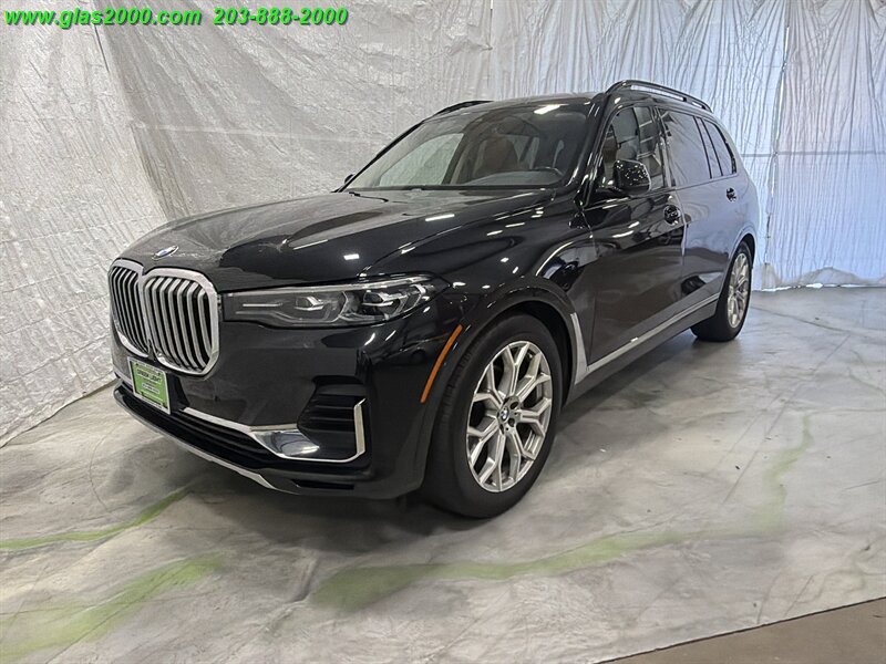 Used 2022 BMW X7 xDrive40i w/ Parking Assistance Package AWD/4WD image 1