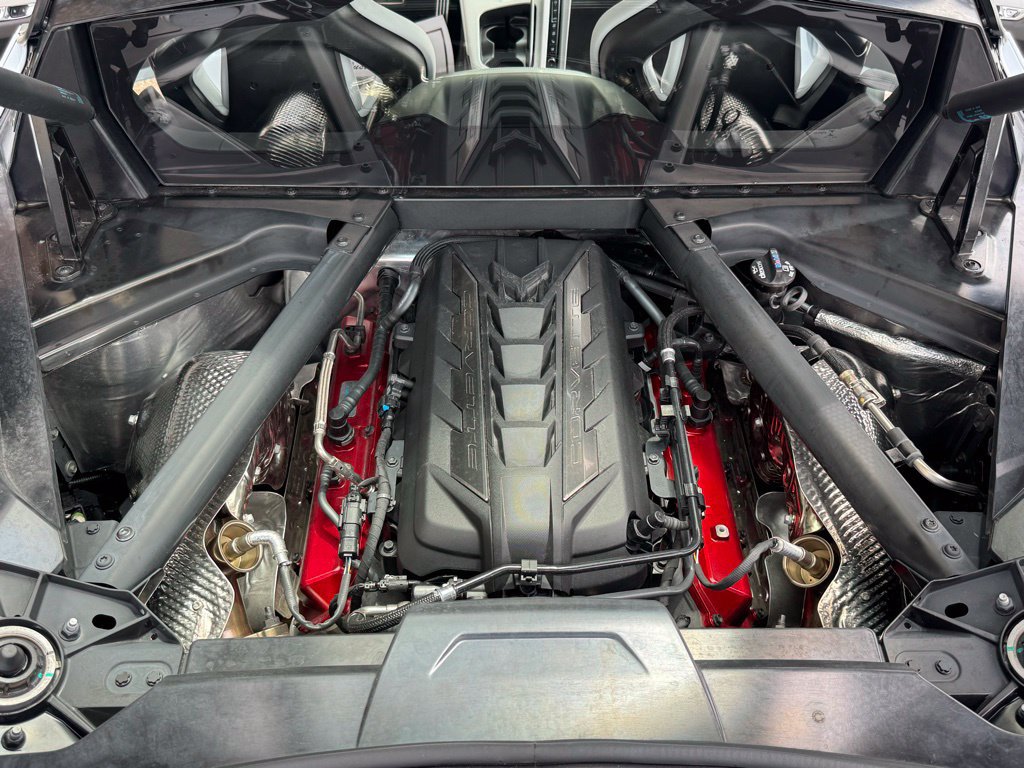 Used 2022 Chevrolet Corvette Stingray Preferred Cpe w/ Battery Protection Package RWD image 34