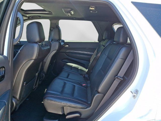 Used 2025 Dodge Durango GT AWD/4WD image 12