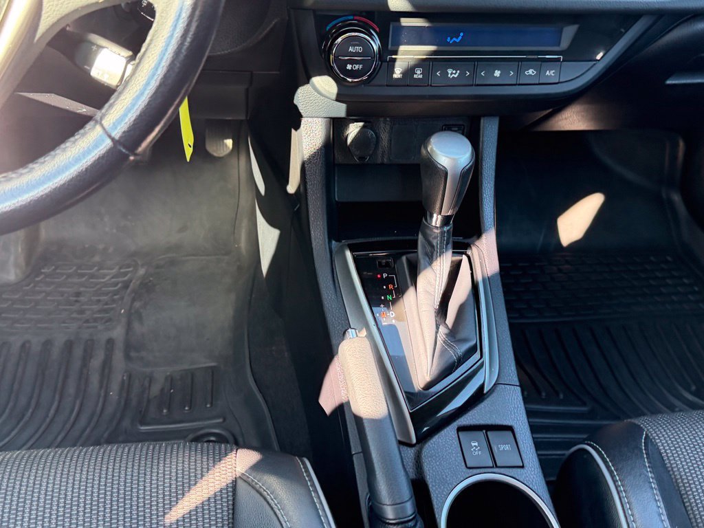 Used 2015 Toyota Corolla S FWD image 21