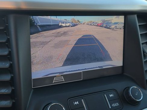 Used 2020 GMC Acadia SLE w/ Driver Convenience Package image 26