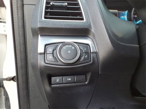 Used 2018 Ford Explorer Limited w/ Equipment Group 301A image 17
