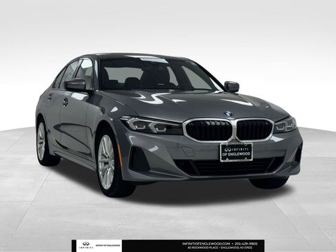 Used 2023 BMW 330i Sedan w/ Driving Assistance Package image 1