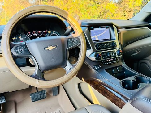 Used 2017 Chevrolet Tahoe LT image 52