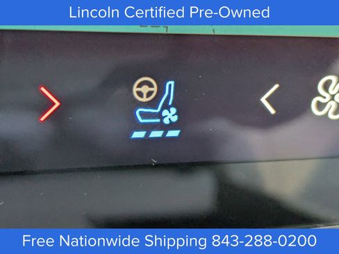 Certified 2025 Lincoln Navigator Reserve image 28