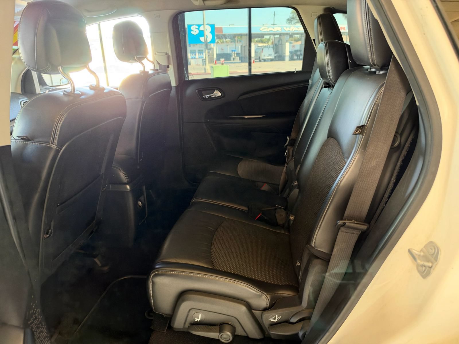 Used 2018 Dodge Journey Crossroad FWD image 10