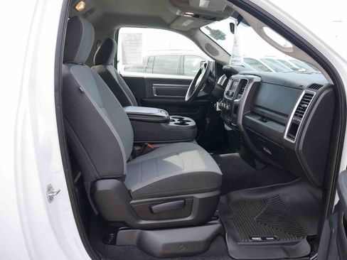 Certified 2021 RAM 1500 Classic SLT image 12