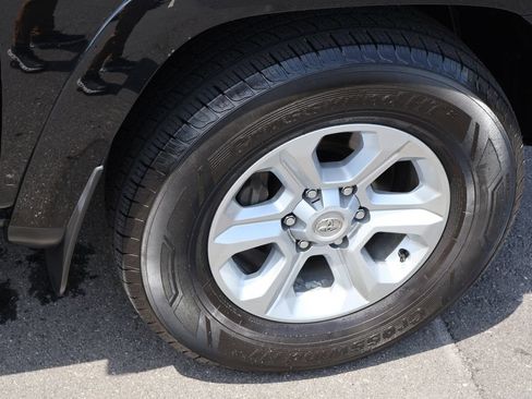 Used 2022 Toyota 4Runner SR5 RWD image 25