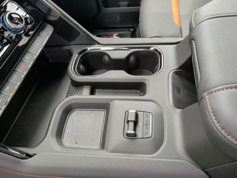 New 2026 GMC Sierra 2500 AT4 w/ AT4 Premium Plus Package AWD/4WD image 34