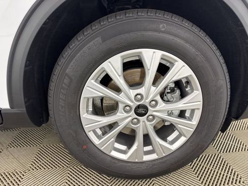 New 2026 Ford Escape Active image 25