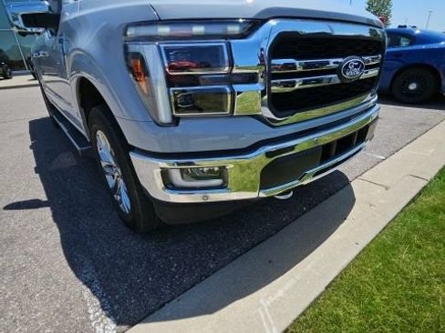 Used 2024 Ford F150 Lariat w/ Equipment Group 502A High AWD/4WD image 3
