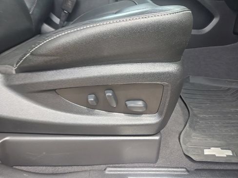 Used 2020 Chevrolet Tahoe Premier AWD/4WD image 31
