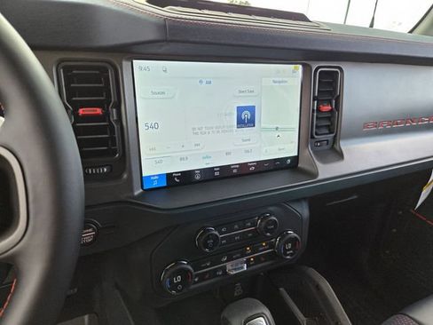 New 2026 Ford Bronco Raptor AWD/4WD image 21