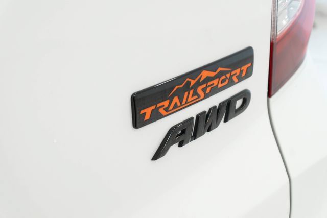 Used 2025 Honda Passport TrailSport image 11