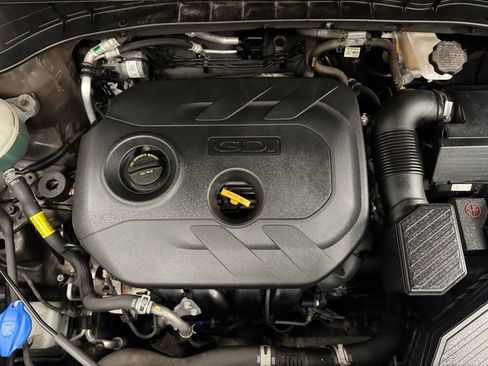 Used 2020 Hyundai Tucson SE FWD image 9