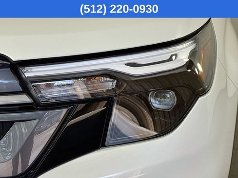 Used 2026 Subaru Forester Premium AWD/4WD image 40