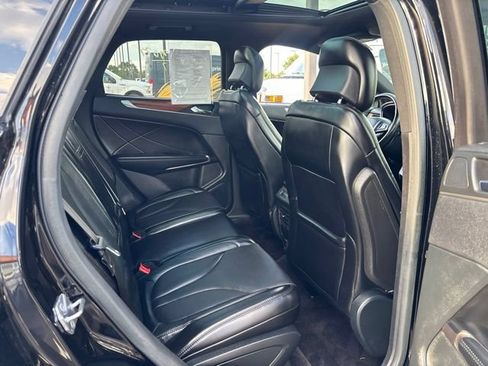 Used 2017 Lincoln MKC Reserve AWD/4WD image 16