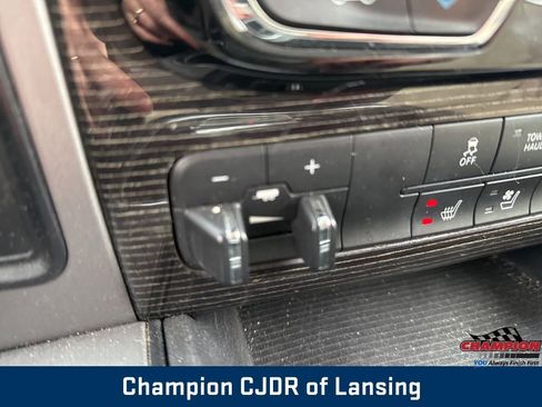 Used 2018 RAM 2500 Limited image 32