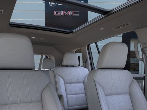New 2026 Buick Enclave Avenir w/ Super Cruise Package image 24