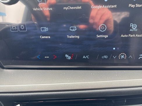 New 2026 Chevrolet Traverse LT w/ Enhanced Driving Package image 37