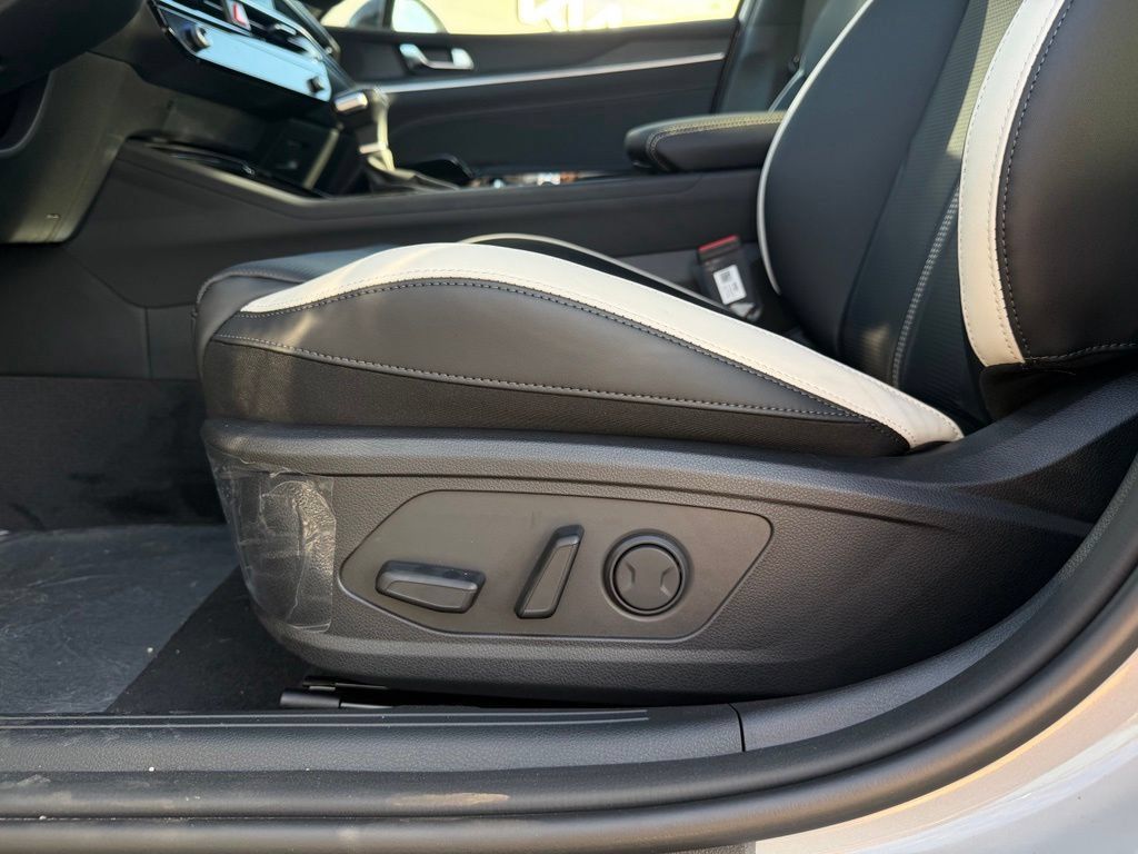 New 2026 Kia K5 GT-Line AWD/4WD image 13