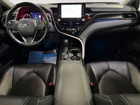Used 2023 Toyota Camry XSE image 14