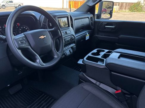New 2026 Chevrolet Silverado 2500 Custom w/ Custom Value Package AWD/4WD image 10