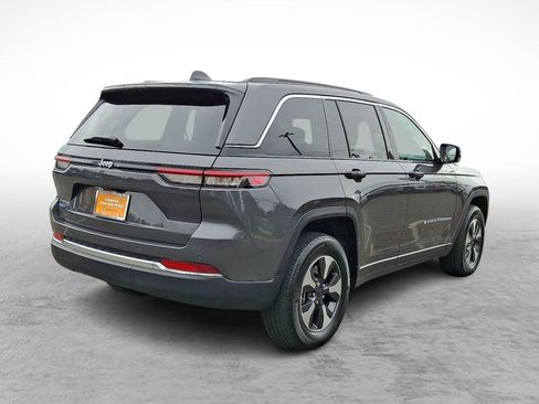 Used 2024 Jeep Grand Cherokee Limited 4xe AWD/4WD image 5