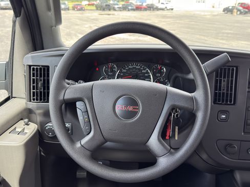 New 2026 GMC Savana 2500 Extended w/ Driver Convenience Package RWD image 20