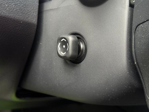Used 2015 Lexus RX 450h FWD image 19