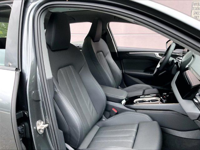 Used 2026 Audi A6 Premium Plus AWD/4WD image 17