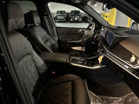 New 2026 BMW X5 xDrive40i w/ M Sport Package image 25
