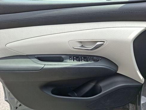 Used 2025 Hyundai Tucson SEL image 12