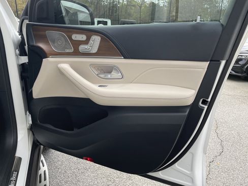 Certified 2024 Mercedes-Benz GLS 580 4MATIC image 50