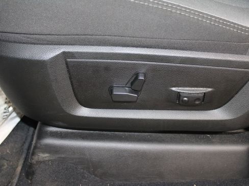 Used 2024 RAM 2500 Big Horn image 23