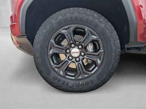 Used 2024 GMC Canyon Elevation w/ Convenience Package image 21