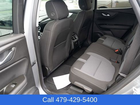 Used 2025 Chevrolet Blazer LT AWD/4WD image 29