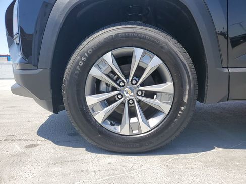 New 2026 Chevrolet Equinox LT w/ Safety and Technology Package image 7