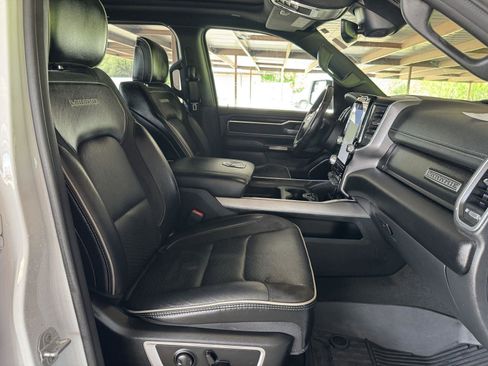 Used 2023 RAM 1500 Laramie AWD/4WD image 39