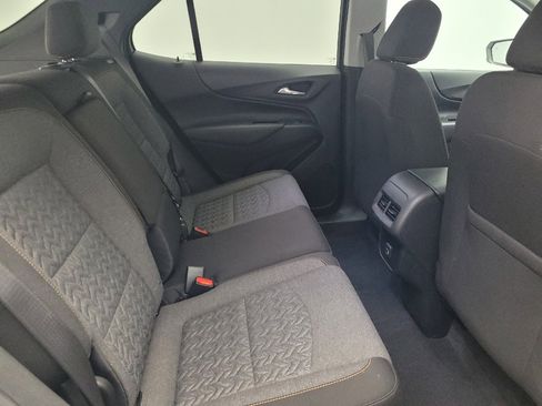 Used 2022 Chevrolet Equinox LT image 19