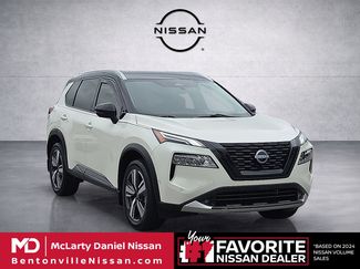 Used 2022 Nissan Rogue Platinum w/ Head-Up Display Package FWD video 1